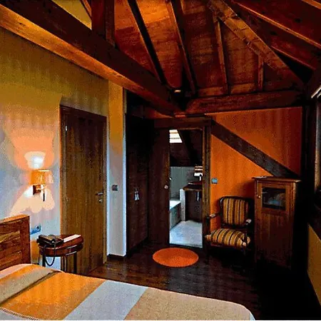 La Casona De Abamia