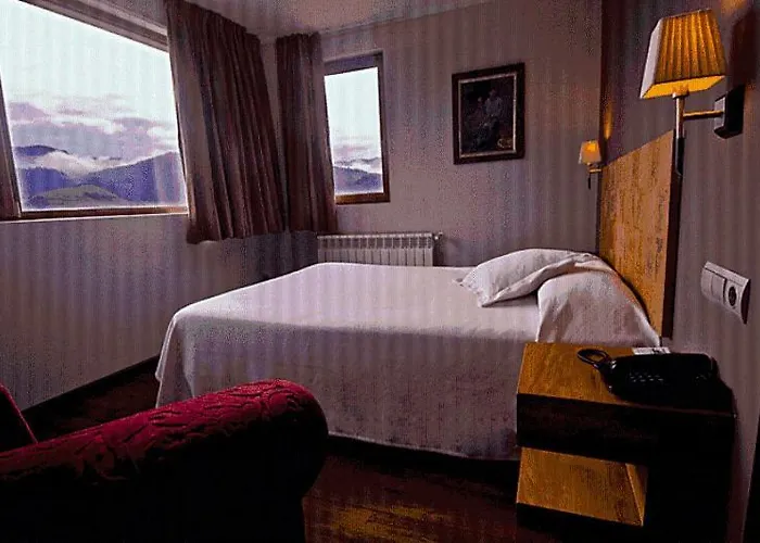 Hotel La Casona De Abamia